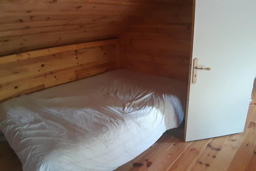 La Cabane Au Fond Du Jardin Arsac Eksteriør bilde