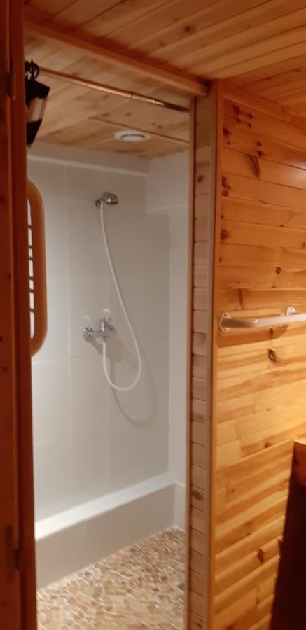 La Cabane Au Fond Du Jardin Arsac Eksteriør bilde